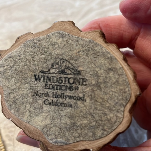 Windstone Editions HATCHING EMPRESS DRAGON EGG Pearl in EUC - Picture 4 of 4